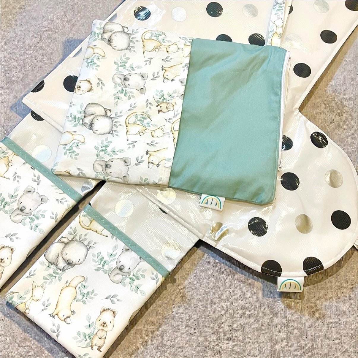 Aussie Wombat &amp; Friends Baby Change Mat